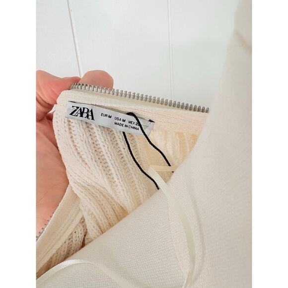 Zara Ribbed Off Shoulder Zip Sweater Size Medium White Ivory - Picture 10 of 10